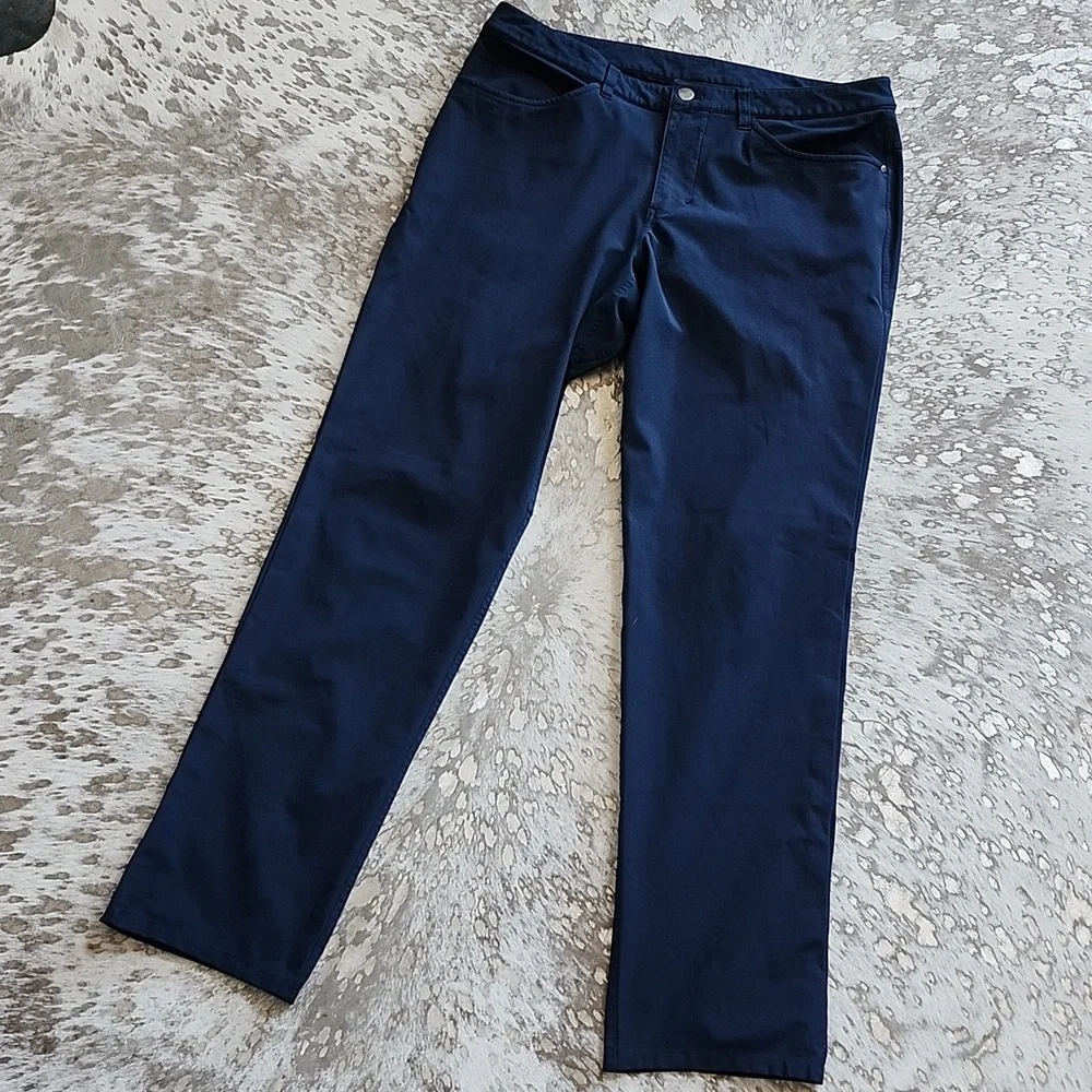 Lululemon ABC Classic 5 Pocket Pant Warpstreme True Navy Sz33 X 31